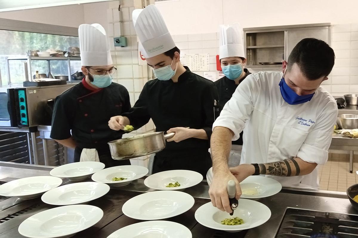 Guillaume Pape en démonstration au lycée la Closerie