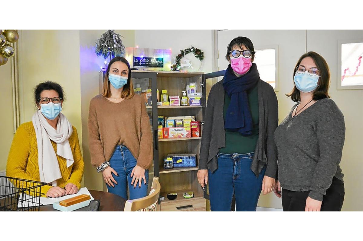 À Châtelaudren, des étudiantes de l’UCO ouvrent une boutique dans l’Ehpad