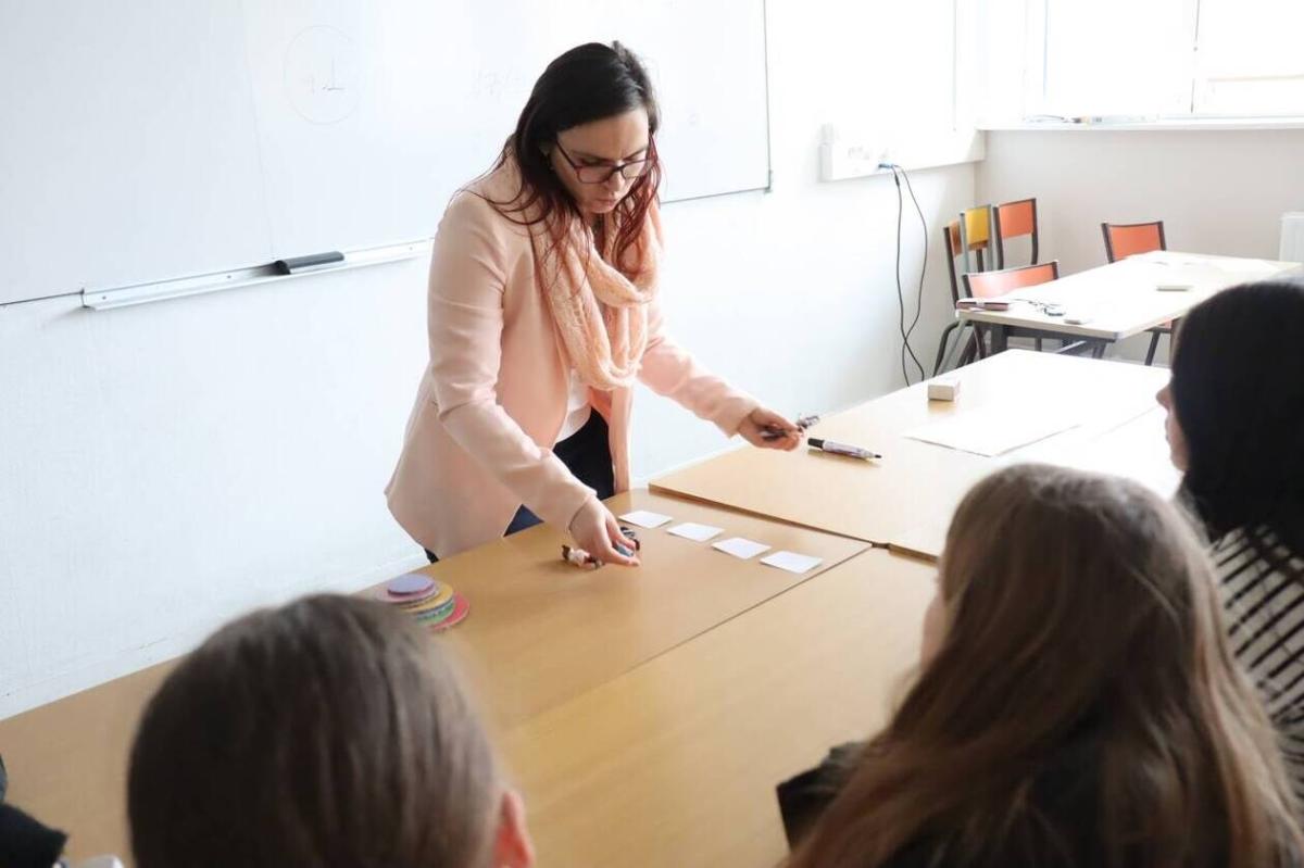 Lannion. Entre filles, elles ont parlé sciences pour casser les préjugés