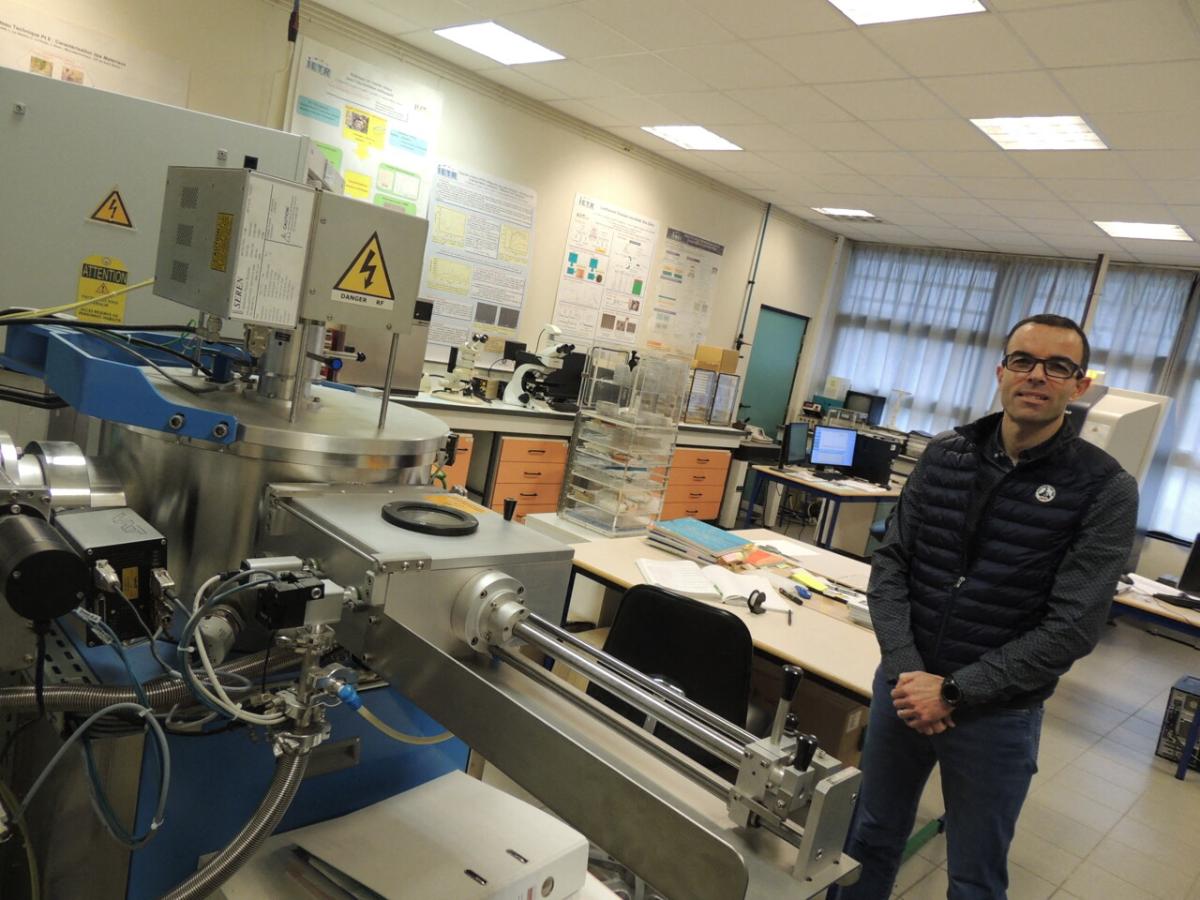 À l'IUT de Saint-Brieuc, "on a du matériel de pointe équivalent à une Tesla"